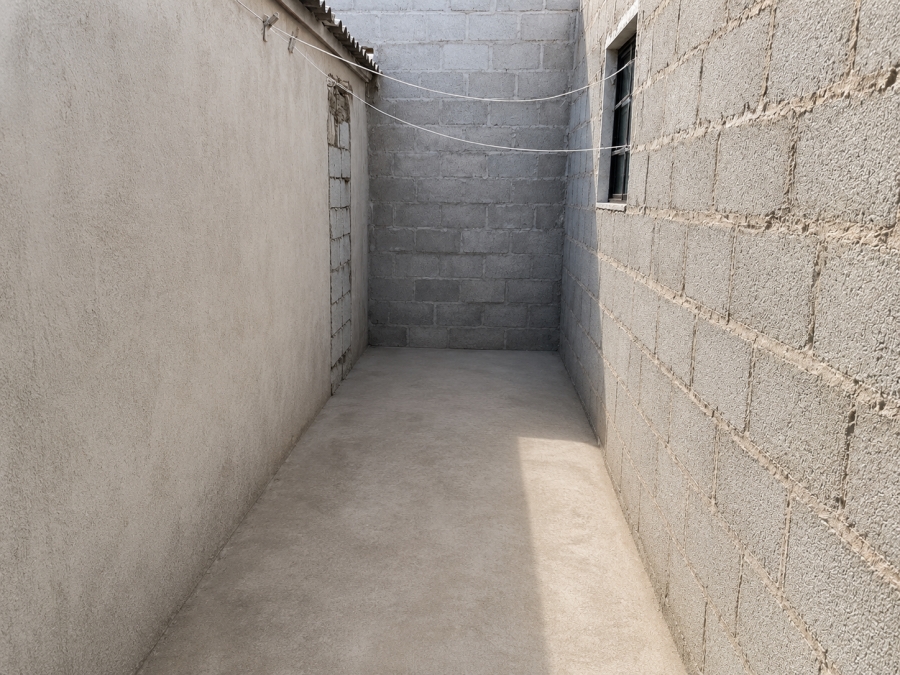 1 Bedroom Property for Sale in Kwanonqaba Western Cape